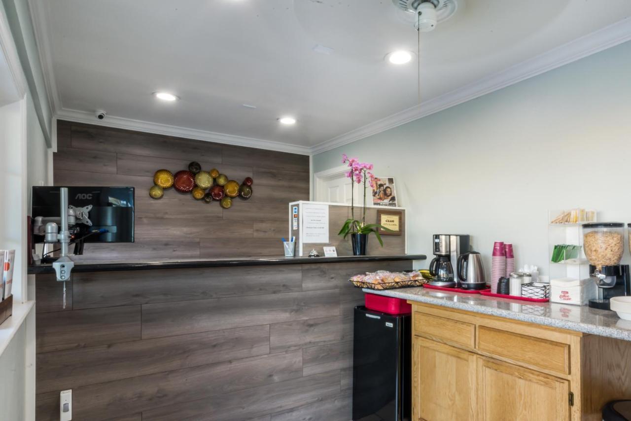 Americas Best Value Inn Санта-Роза Экстерьер фото